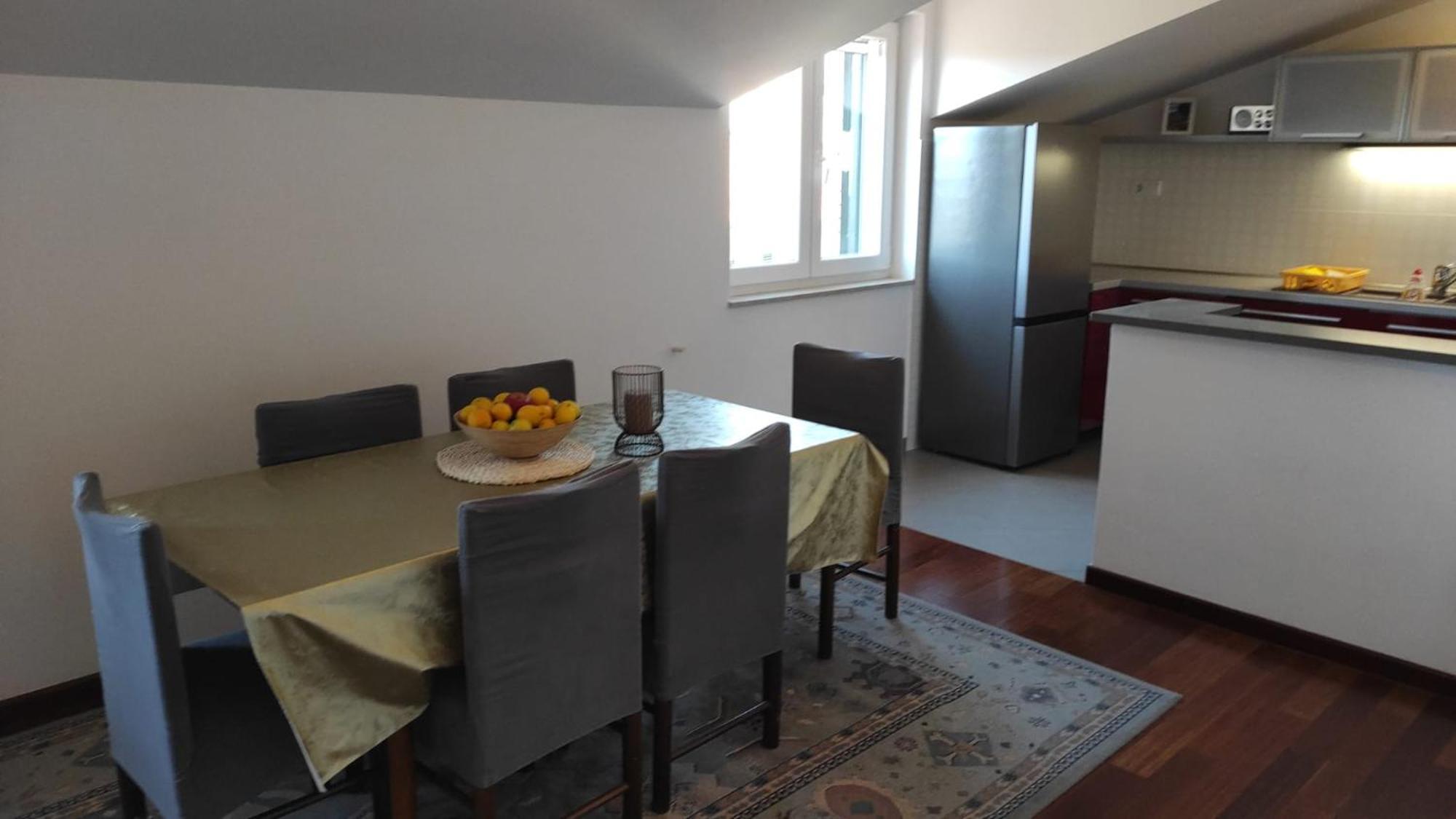 Luxury City Centre Apartment With Stunning View Omiš Eksteriør billede