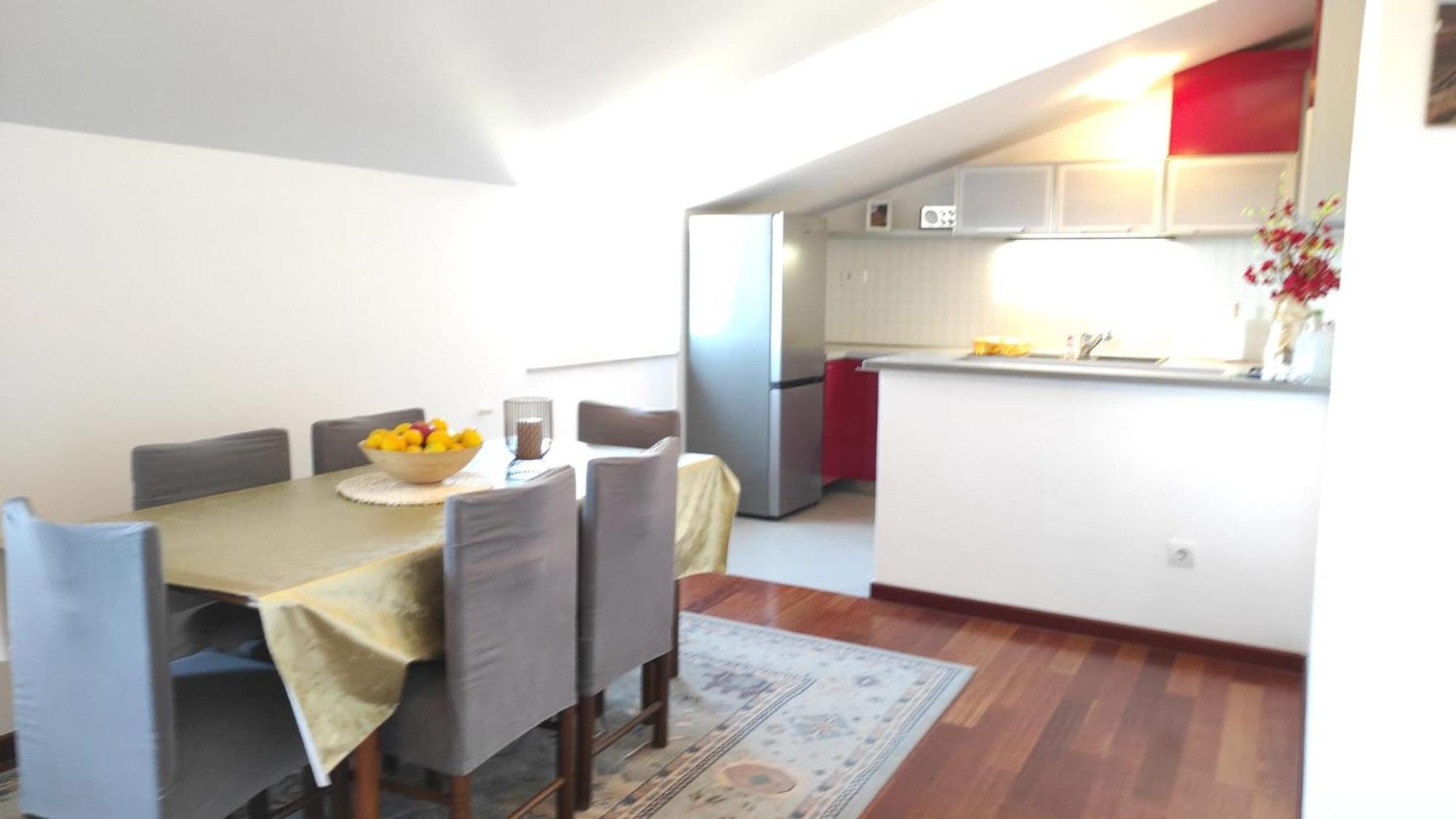 Luxury City Centre Apartment With Stunning View Omiš Eksteriør billede