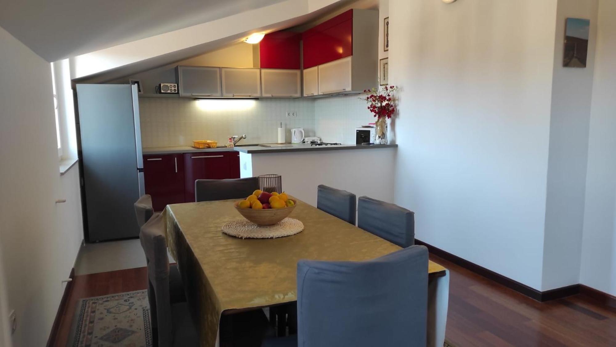 Luxury City Centre Apartment With Stunning View Omiš Eksteriør billede